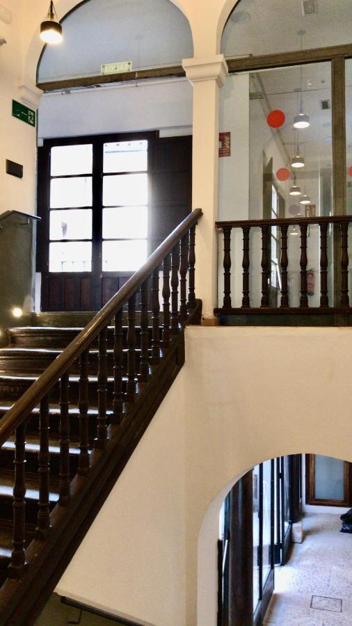 Quartier Leon Hostel Jabalquinto León Buitenkant foto