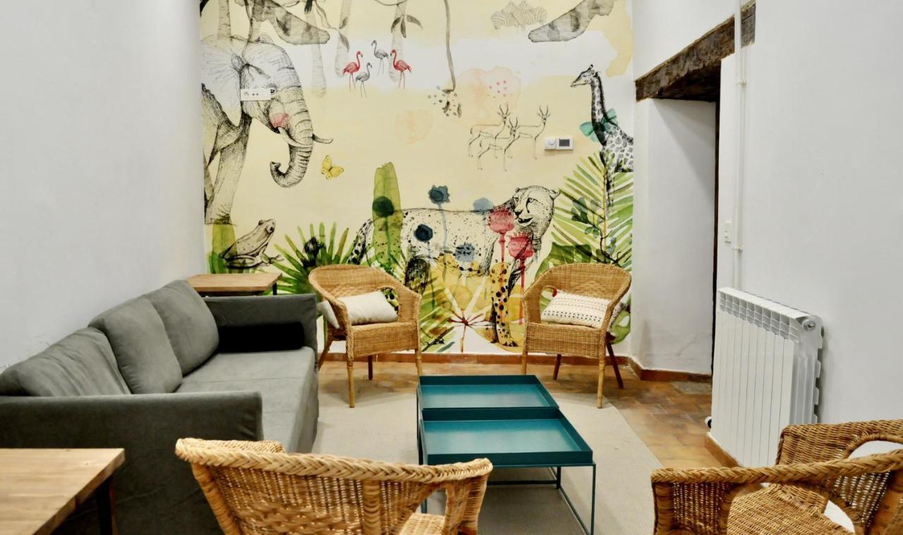 Quartier Leon Hostel Jabalquinto León Buitenkant foto