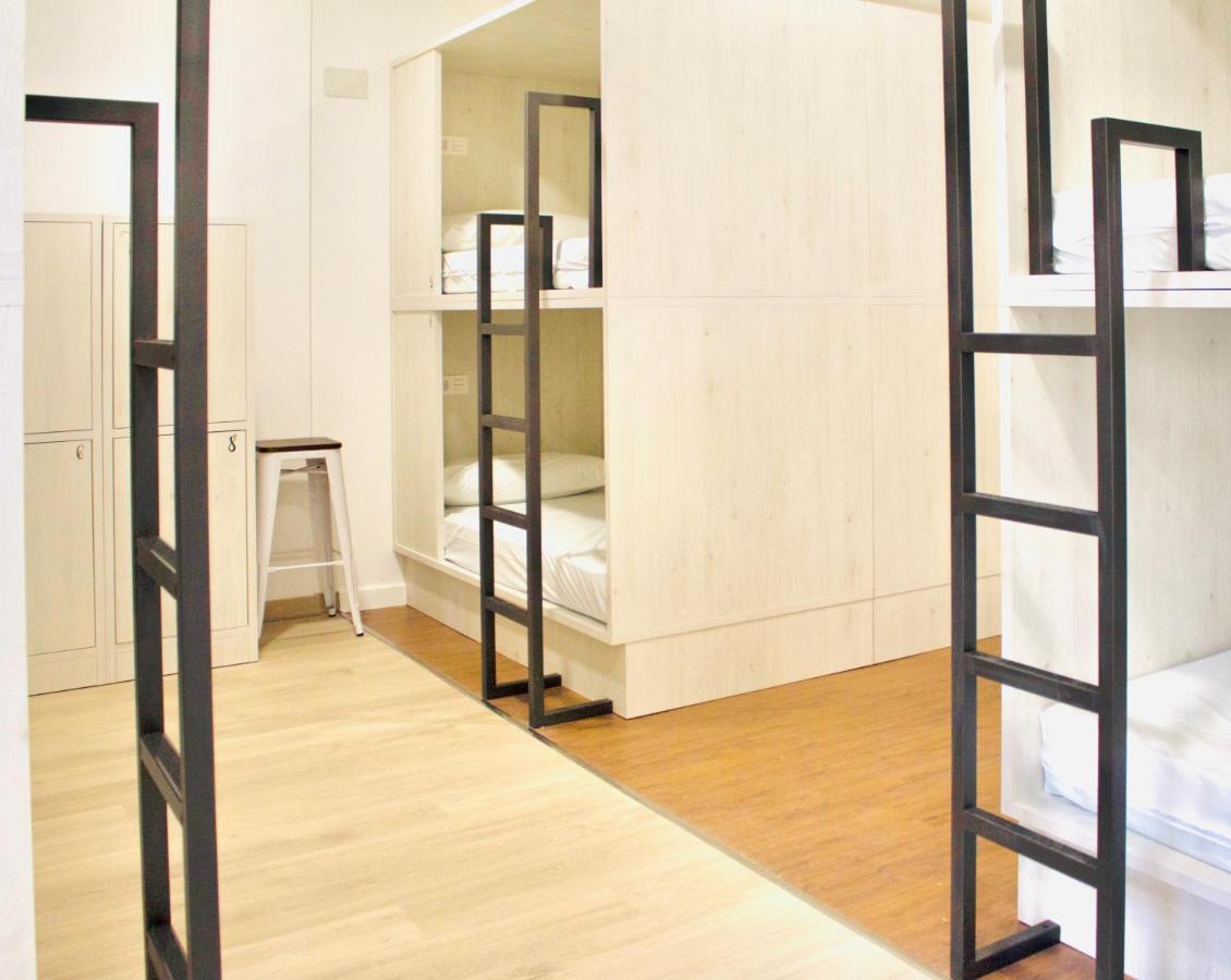 Quartier Leon Hostel Jabalquinto León Buitenkant foto
